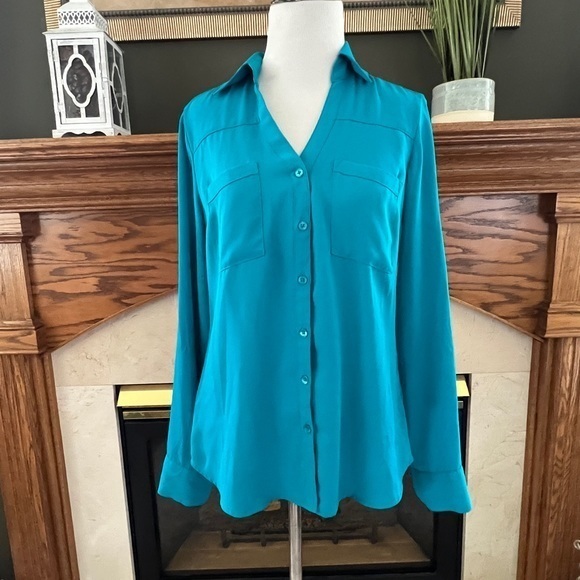 Express Tops - Express‎ Button Up Blouse NWOT Sz. XS
